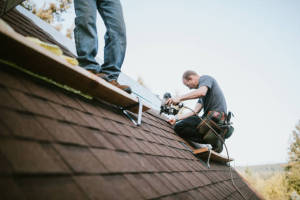 Local Roofers in Centralia, WA